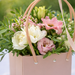 kvetinovy_box_ruzovy